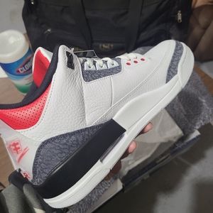 Jordan 3 Japan exclusive
